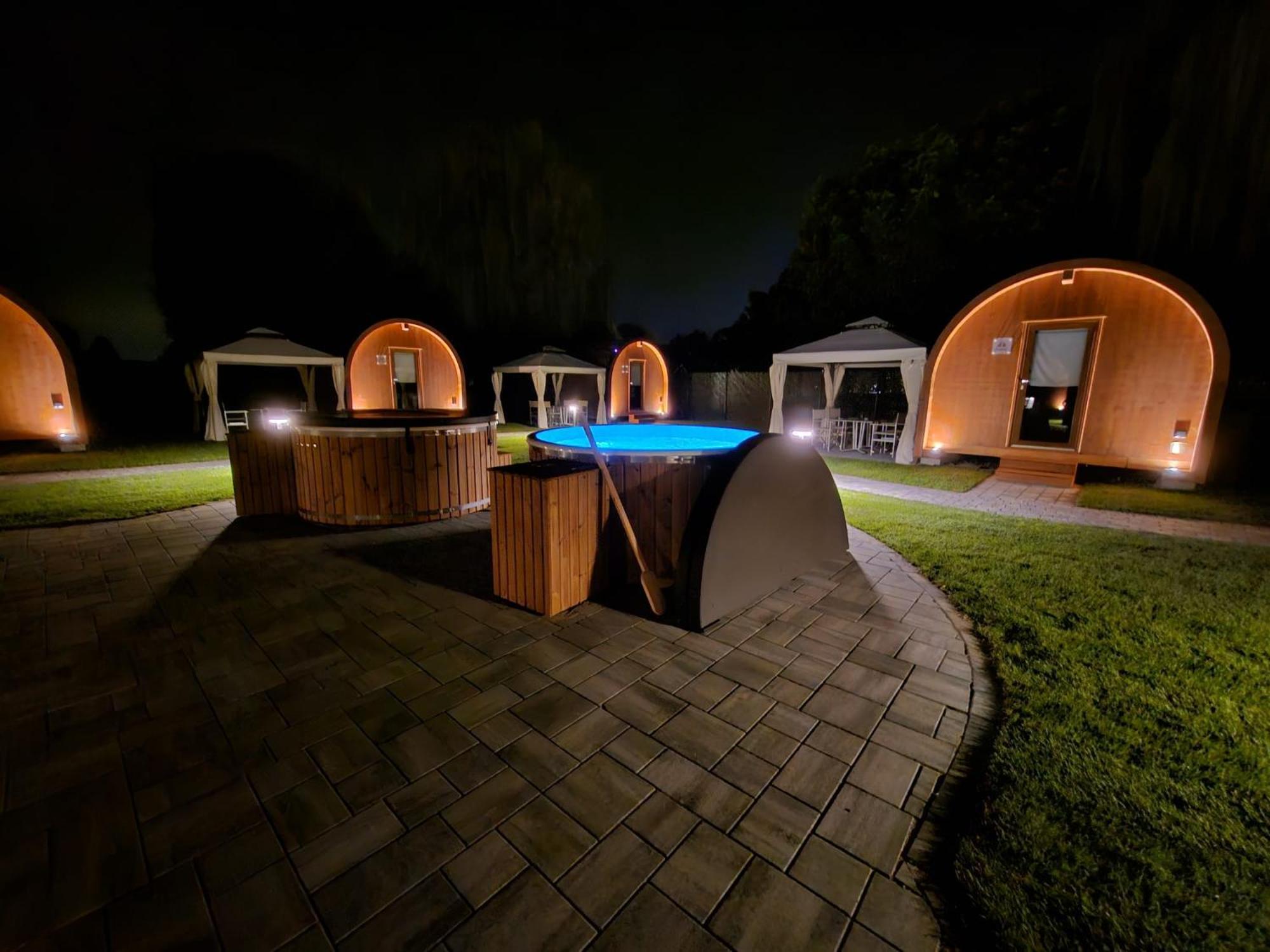 Vicolungo Glamour Lodge & Spa - Free Spa Hot Tub E Sauna Экстерьер фото