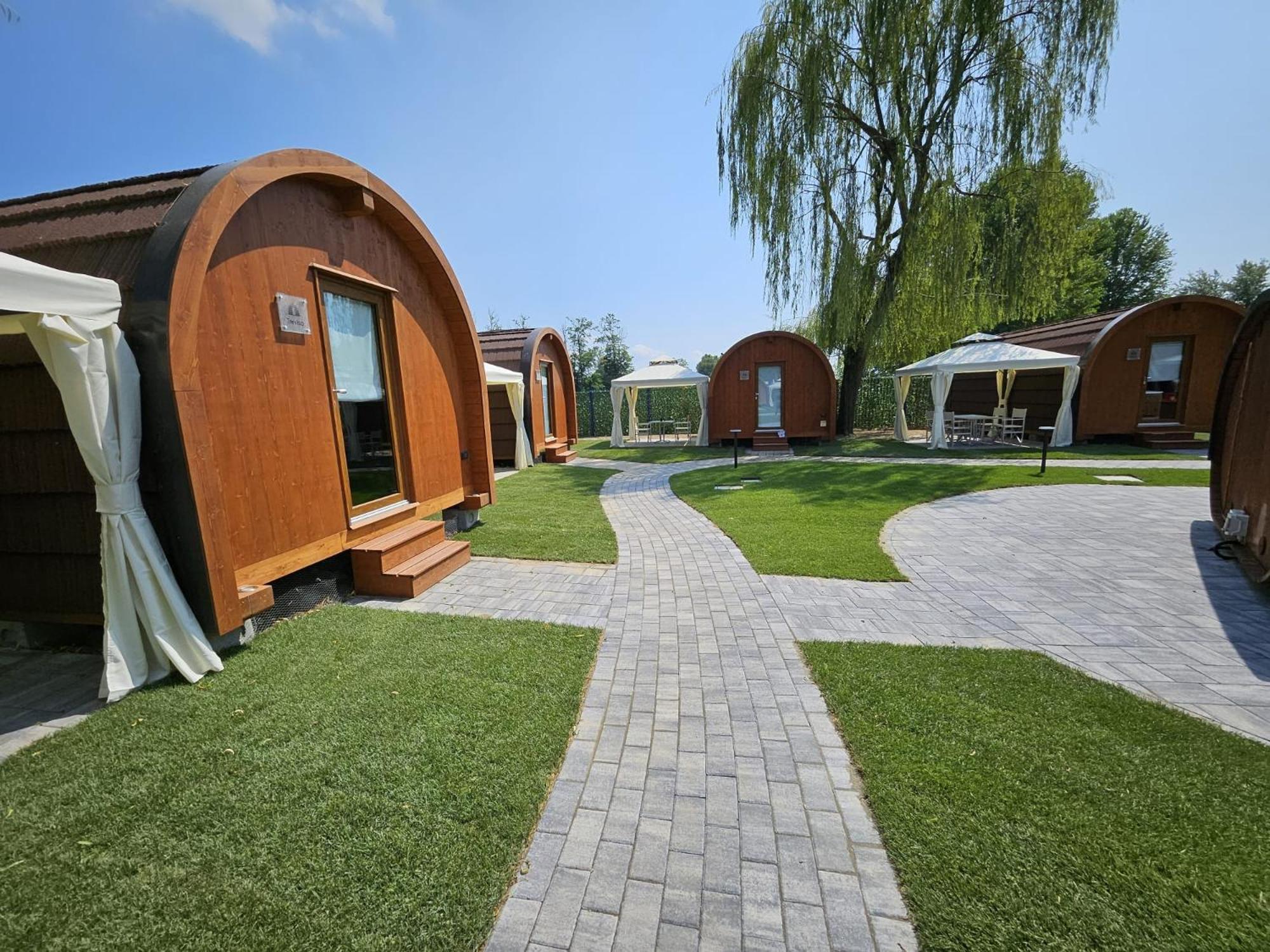 Vicolungo Glamour Lodge & Spa - Free Spa Hot Tub E Sauna Экстерьер фото