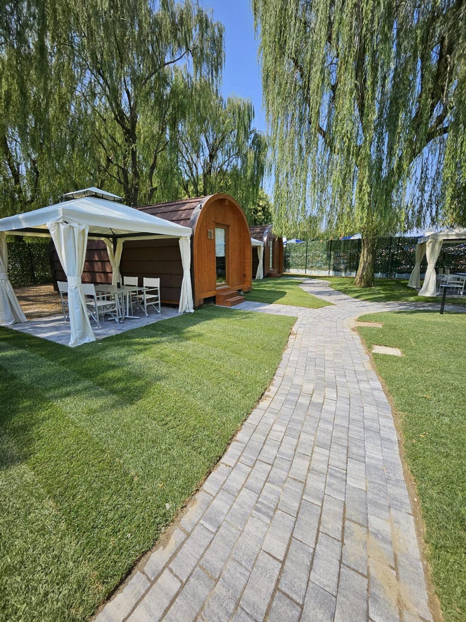 Vicolungo Glamour Lodge & Spa - Free Spa Hot Tub E Sauna Экстерьер фото