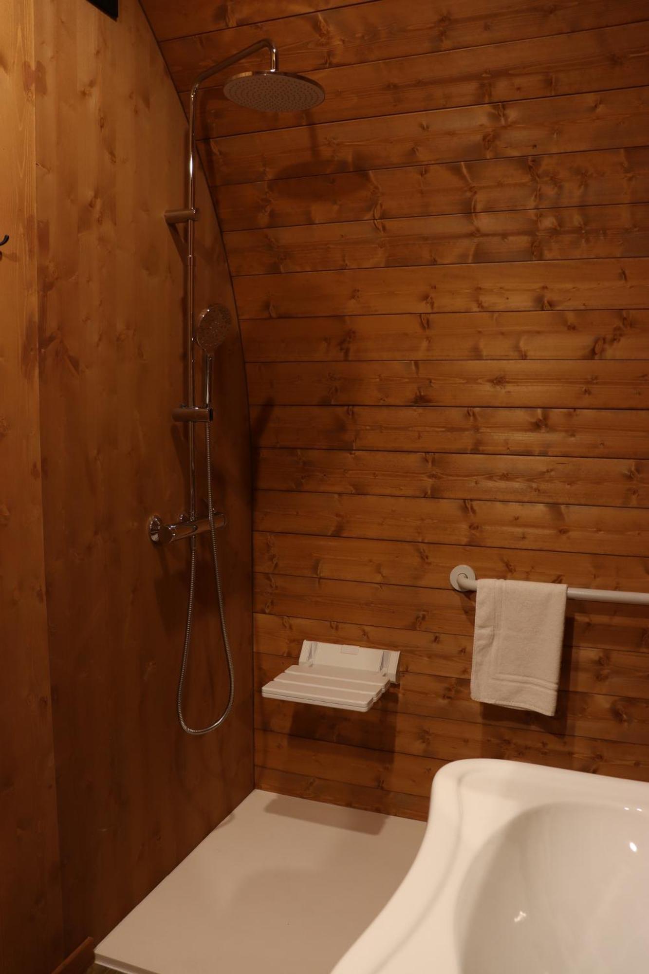 Vicolungo Glamour Lodge & Spa - Free Spa Hot Tub E Sauna Экстерьер фото